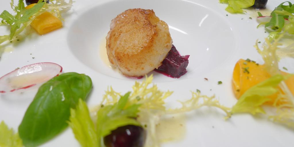 Hotel-Restaurant Roter Ochsen Lauchheim Екстер'єр фото