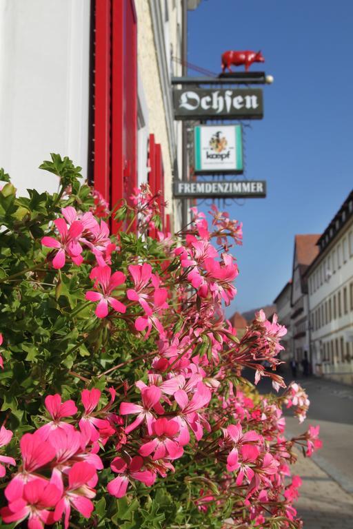 Hotel-Restaurant Roter Ochsen Lauchheim Екстер'єр фото