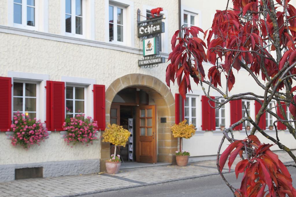 Hotel-Restaurant Roter Ochsen Lauchheim Екстер'єр фото